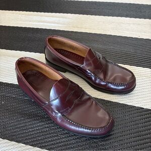 G.H. Bass & Co. Maroon oxblood Loafers